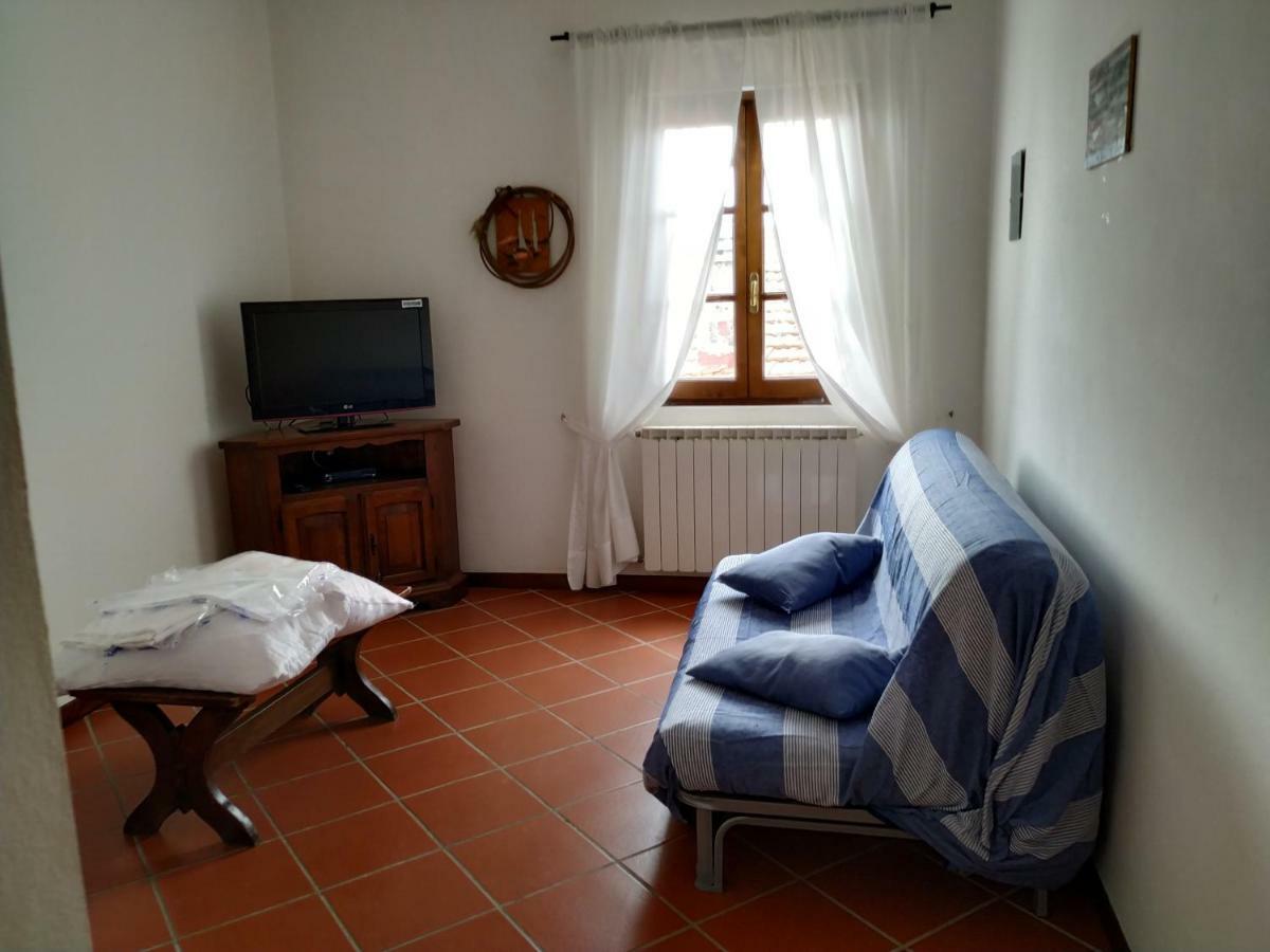 Tra Er Boscu Er Maa Villa Volastra Bagian luar foto